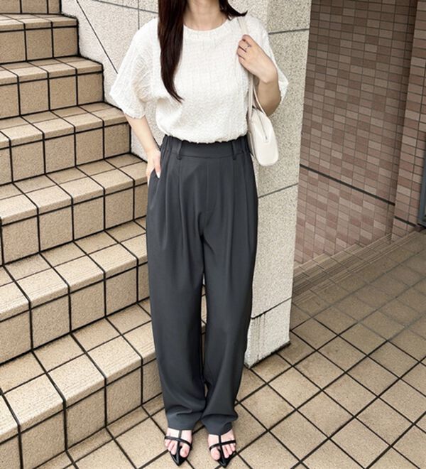 GeeRA（ジーラ）の「オンオフ着られる！カーブパンツ（フルレングスパンツ）」｜詳細画像