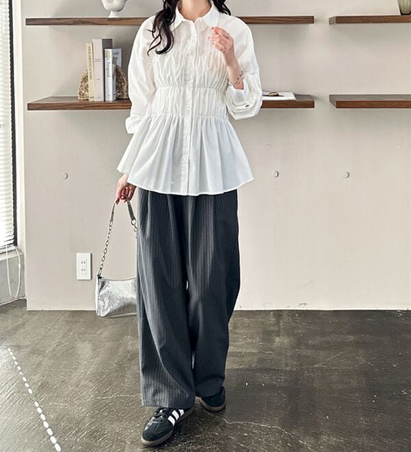 GeeRA（ジーラ）の「シャーリングビスチェデザインシャツ（シャツ）」｜詳細画像