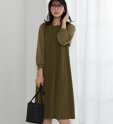 BELLUNA（ベルーナ）の「ヘンリーネック袖切替デザインワンピース（その他ワンピース）」