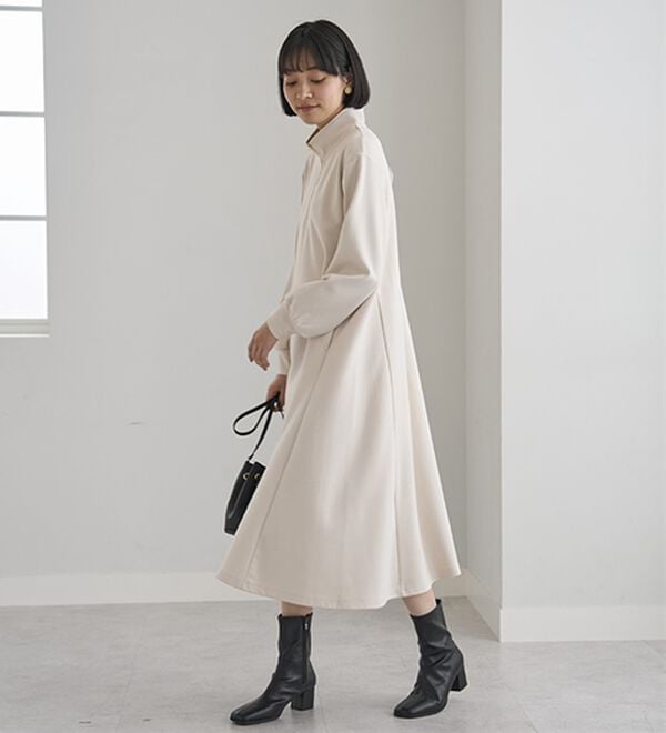 BELLUNA（ベルーナ）の「ポケット付ハーフジップフレアーワンピース（カットソーワンピース）」｜詳細画像