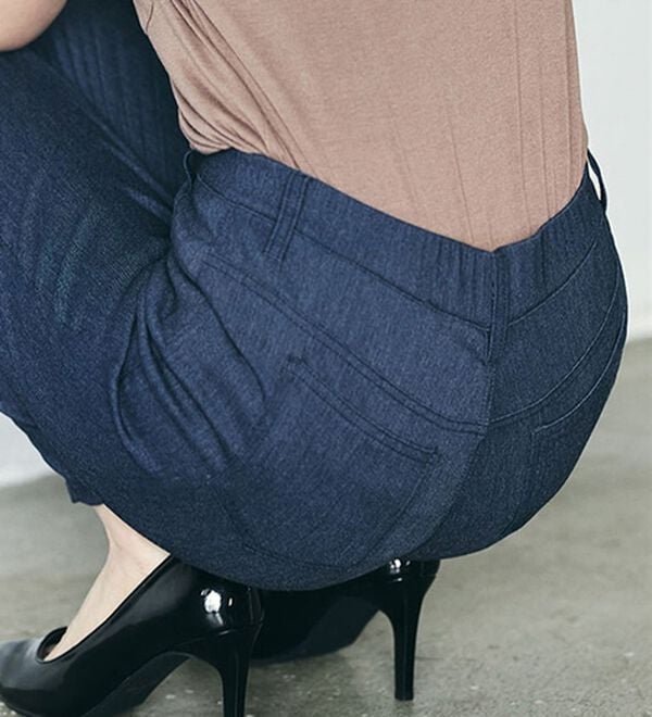 GeeRA（ジーラ）の「嬉しい機能付！股上深めのゆるフィットレギンスパンツ（フルレングスパンツ）」｜詳細画像