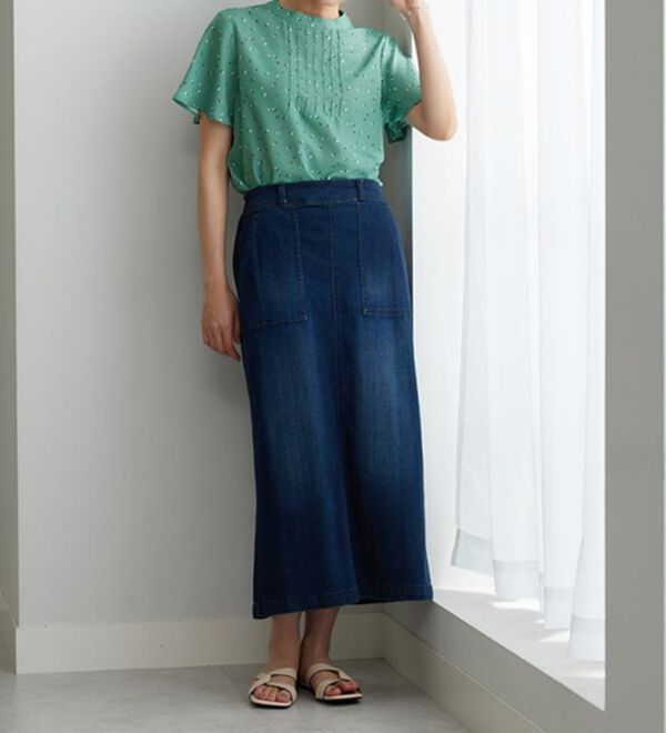 BELLUNA（ベルーナ）の「小紋柄タック使い袖フレアーブラウス（ブラウス）」｜詳細画像