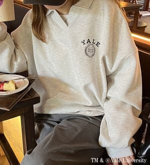 GeeRA（ジーラ）の「FIRSTMOOD別注【ＹＡＬＥ】裏起毛オーバーサイズスキッパースウェット（トレーナー・スウェット）」｜オートミール