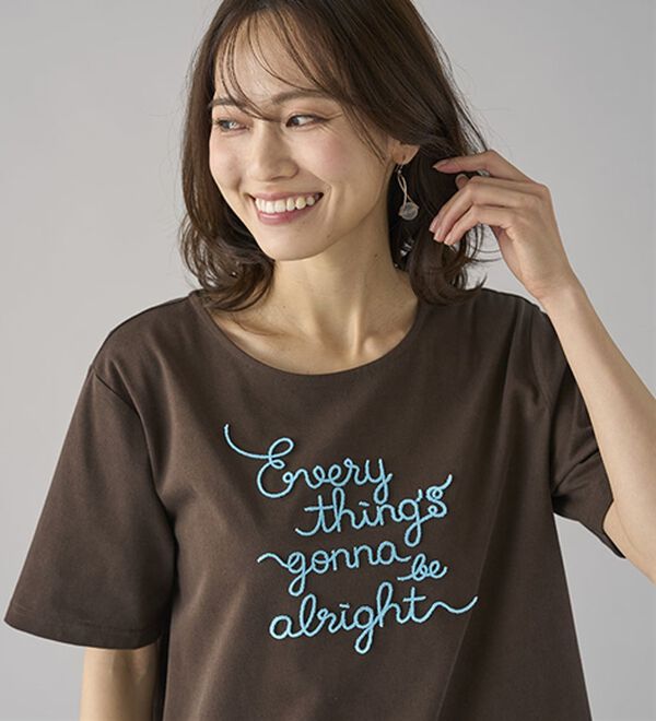 BELLUNA（ベルーナ）の「一枚で着映えるデコラＴ（Tシャツ）」｜詳細画像