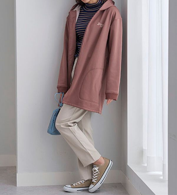 BELLUNA（ベルーナ）の「【ミニバッグ付】腰まであったか！軽量防風パーカー（ブルゾン）」｜詳細画像