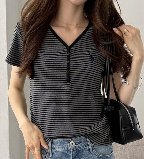 GeeRA（ジーラ）の「【U.S. POLO ASSN.】接触冷感Vネックヘンリーリブカットソー（カットソー）」｜詳細画像