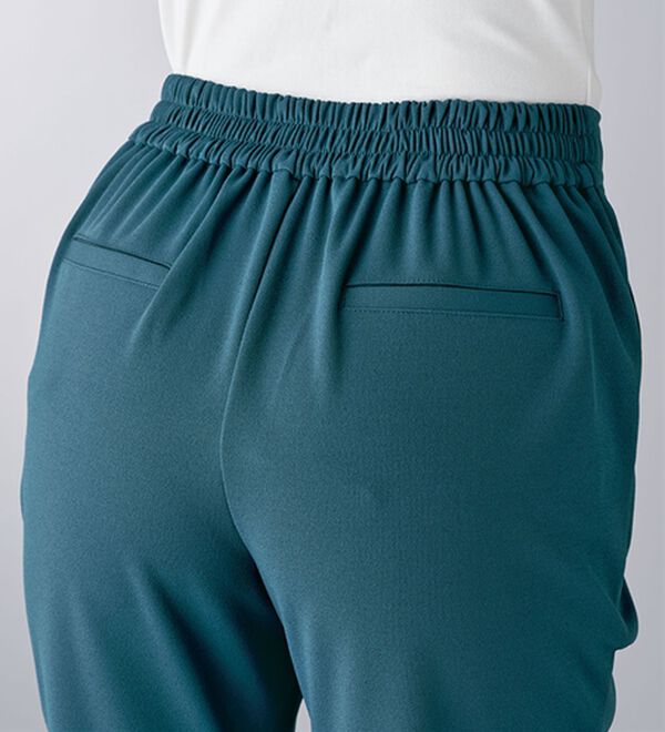 BELLUNA（ベルーナ）の「－３ｋｇ見え大人のゆったりテーパードパンツ（テーパードパンツ）」｜詳細画像