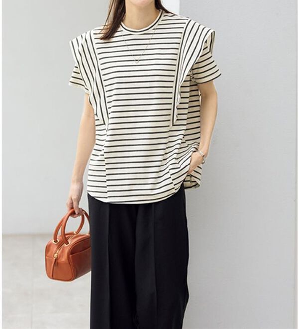 ルフラン（ルフラン）の「ちょい洒落＊ラッフルショルダーＴシャツ（Tシャツ）」｜詳細画像