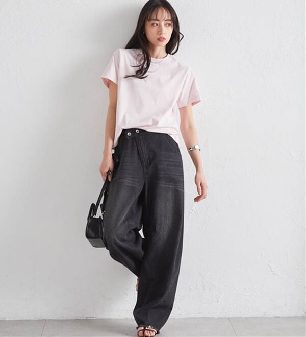 RANAN（ラナン）の「【5つの機能付】ひんやり着回し抜群ベーシックＴシャツ＜選べる着丈＞（Tシャツ）」｜詳細画像