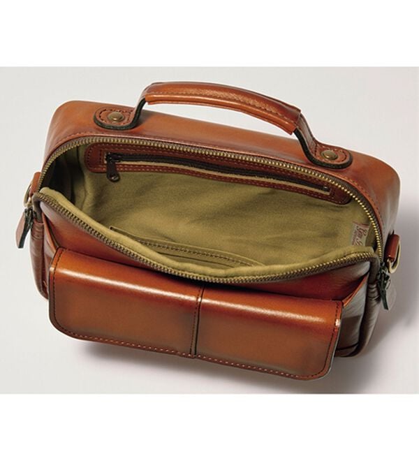 「アンティーク調　牛革クラシックバッグ（メンズショルダーバッグ）」｜詳細画像