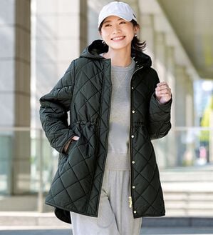 BELLUNA（ベルーナ）の「中わたキルト２ＷＡＹロングコート（ロングコート）」｜ブラック