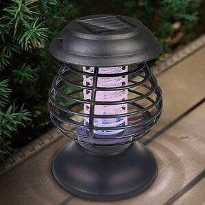 「ガーデンソーラー殺虫ライト（その他日用品）」｜1