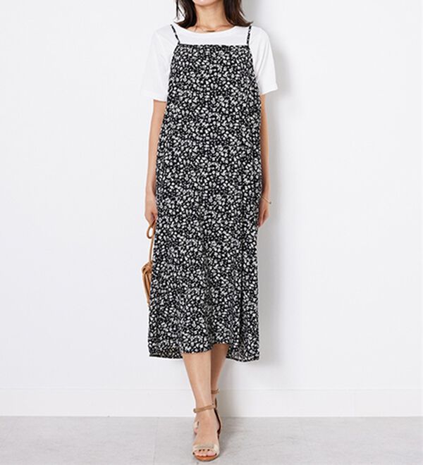 BELLUNA（ベルーナ）の「【2点セット】花柄プリントキャミワンピースアンサンブル（プリントワンピース）」｜黒系花柄