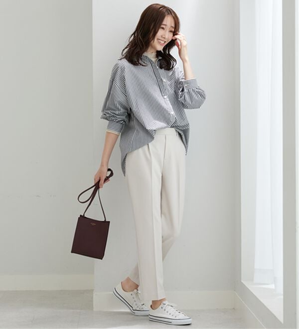 BELLUNA（ベルーナ）の「サマ見え(スーパーウォーム)ウール調素材美脚テーパードパンツ（テーパードパンツ）」｜詳細画像