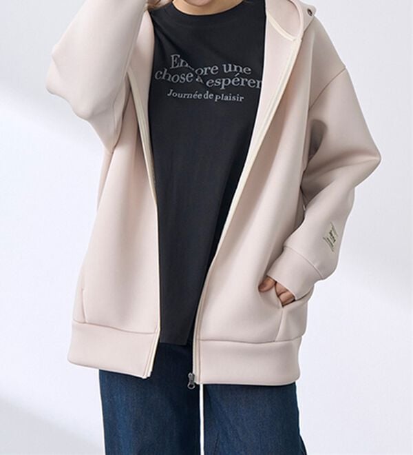 BELLUNA（ベルーナ）の「肩が疲れにくい！マシュマロ感覚ジップフーディー（パーカー）」｜詳細画像