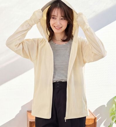 Viola e Viola（ヴィオラ エ ヴィオラ）の「水陸両用！万能UVパーカー（パーカー）」