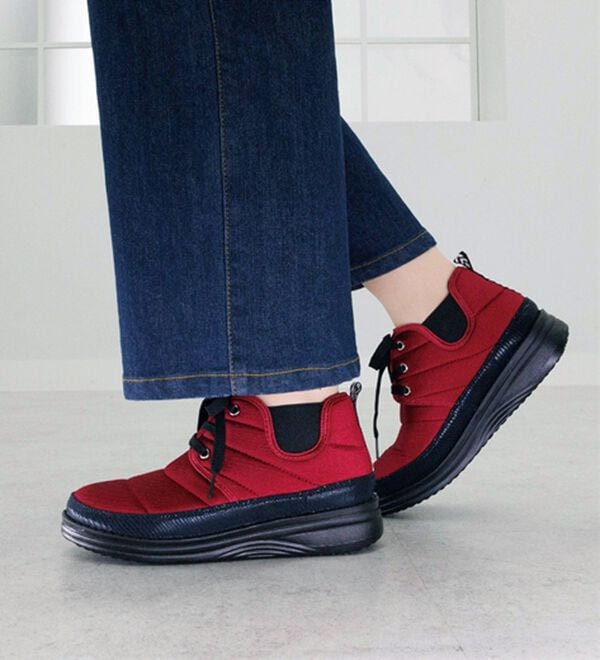 BELLUNA（ベルーナ）の「ボンディング風レースアップシューズ（スニーカー）」｜詳細画像