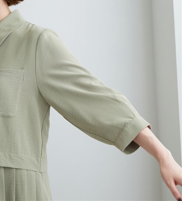 BELLUNA（ベルーナ）の「【UVカット】機能付！裾プリーツ切替チュニック（チュニック）」｜詳細画像