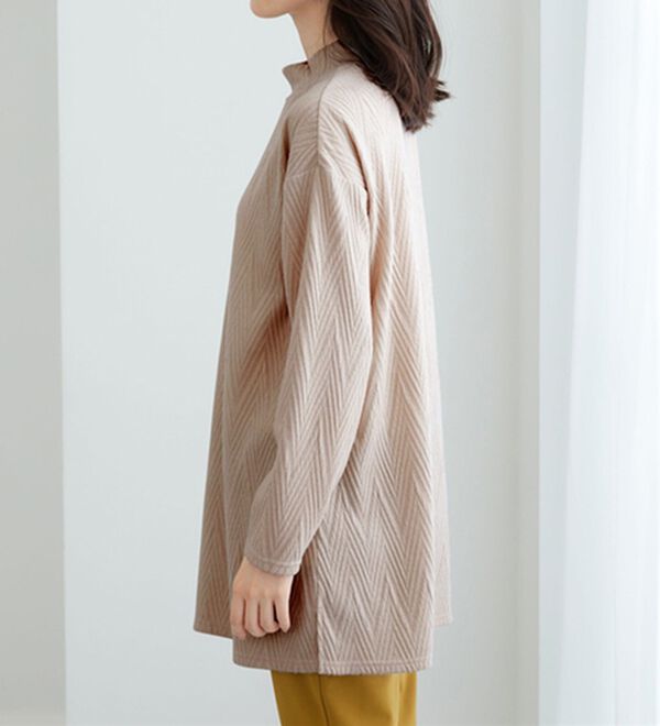 BELLUNA（ベルーナ）の「ふんわりジャカード素材ハイネックチュニック（チュニック）」｜詳細画像