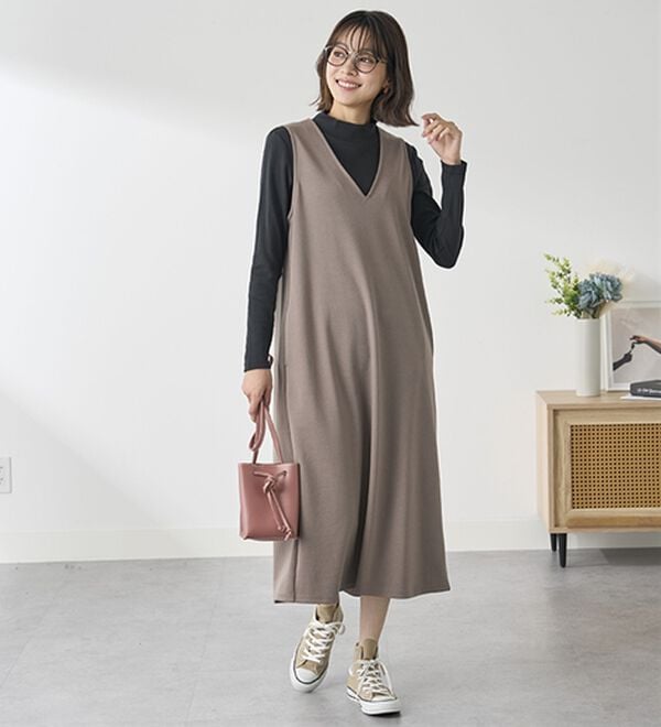 BELLUNA（ベルーナ）の「【選べる衿】肌に優しい綿１００％暖か発熱素材プルオーバー＜ベルホット　コットン＞（カットソー）」｜詳細画像