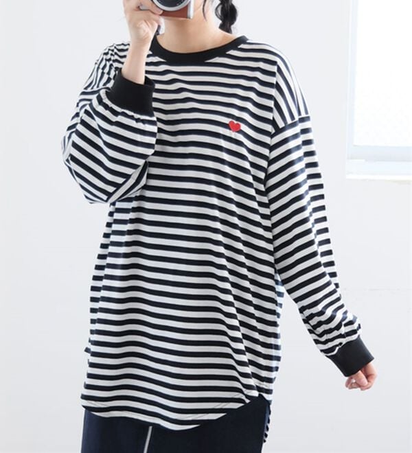 A HAPPY MARILYN（アハッピーマリリン）の「【Ｌ～８Ｌ／選べるデザイン】綿１００％ロングＴシャツ（Tシャツ）」｜Aタイプ／オフ&times;ブラック