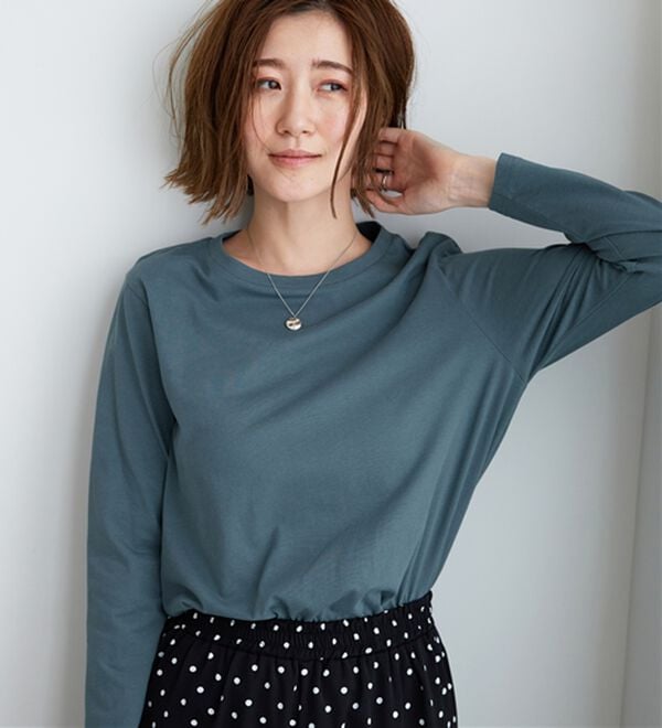 BELLUNA（ベルーナ）の「綿１００％大人顔サマ見えプルオーバー（カットソー）」｜詳細画像