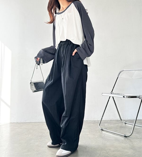 GeeRA（ジーラ）の「さらとろ素材が嬉しい！ダブルタックワイドパンツ（フルレングスパンツ）」｜詳細画像