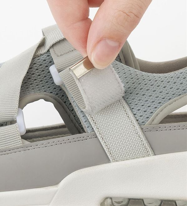 ルフラン（ルフラン）の「４Ｅ涼しげ美脚スニーカーサンダル（スニーカー）」｜詳細画像