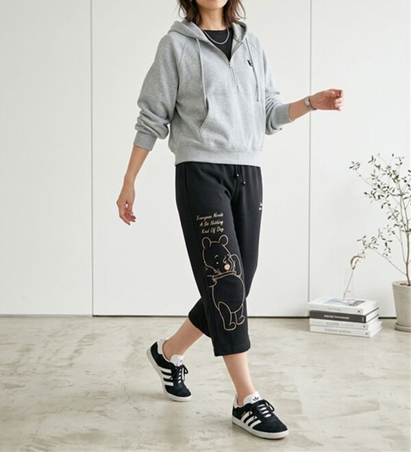 「＜Ｄｉｓｎｅｙ＞【プー】裏メッシュ刺しゅう使いクロプトパンツ（その他パンツ）」｜詳細画像