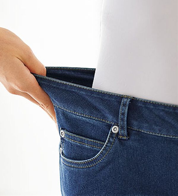 BELLUNA（ベルーナ）の「ふんわり裏起毛ストレッチデニムパンツ（フルレングスパンツ）」｜詳細画像