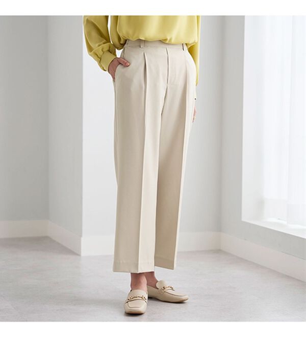 BELLUNA（ベルーナ）の「サラリ美脚見え！タック使いワイドパンツ（ワイドパンツ・ガウチョ）」｜詳細画像