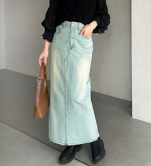 GeeRA（ジーラ）の「バックスリットデニムロングスカート（ロングスカート）」｜サックス