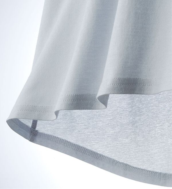 LAVIENNE（ラヴィエンヌ）の「【うす・軽・温】綿１００％吸湿発熱あったかタートルネックインナー（肌着・インナーウェア）」｜詳細画像