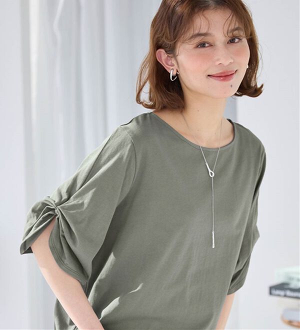 Viola e Viola（ヴィオラ エ ヴィオラ）の「綿１００％袖タックチュニック（チュニック）」｜詳細画像