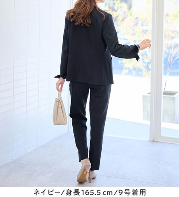 alotta（アロッタ）の「【２点セット】洗える！多機能ノーカラージャケットスーツ（パンツスーツ）」｜詳細画像