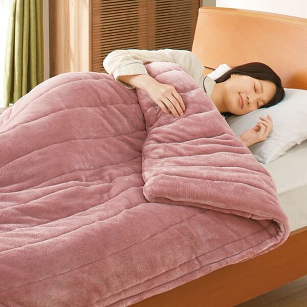 「カバーにもなる吸湿発熱機能付ボリューム６層構造毛布＜吸湿発熱・蓄熱・断熱・抗菌防臭＞（毛布・ブランケット）」｜詳細画像