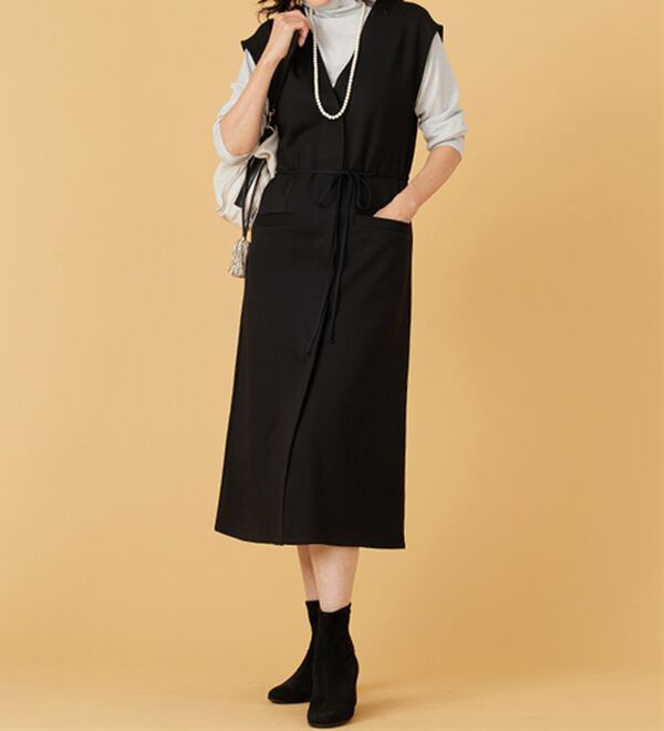 BELLUNA（ベルーナ）の「すっきりキレイ見え！Ｖネックロングジレ（ジレ）」｜詳細画像