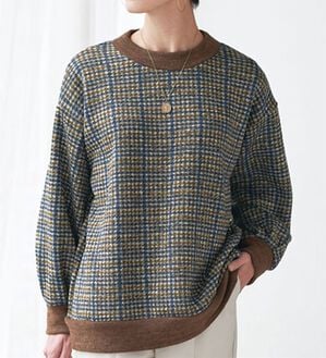 BELLUNA（ベルーナ）の「リブ使い裏起毛プリントプルオーバー（カットソー）」｜詳細画像