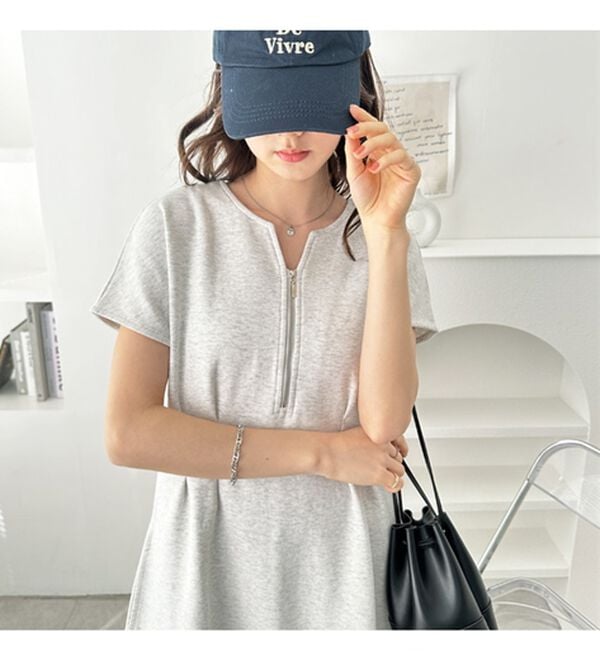 GeeRA（ジーラ）の「前後2WAYハーフジップフレンチ袖ワンピース（カットソーワンピース）」｜詳細画像