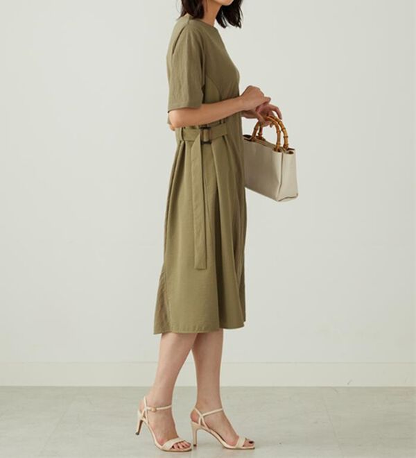 BELLUNA（ベルーナ）の「サイドバックル異素材切替ワンピース（その他ワンピース）」｜詳細画像