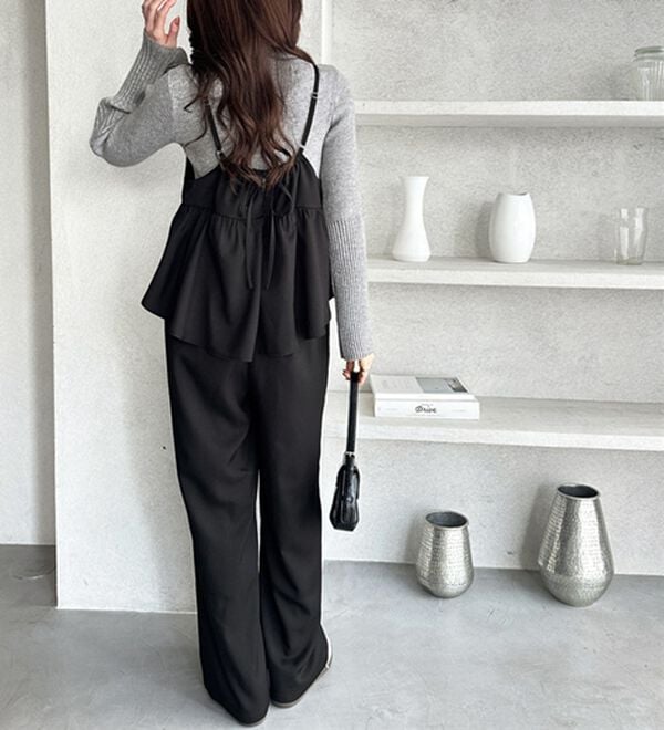 GeeRA（ジーラ）の「セットアップ風プリーツビスチェキャミサロペ（オールインワン）」｜詳細画像