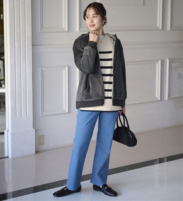 BELLUNA（ベルーナ）の「【快適Ｌａｂ．】リッチベロア素材裏ボアパーカー（パーカー）」｜詳細画像