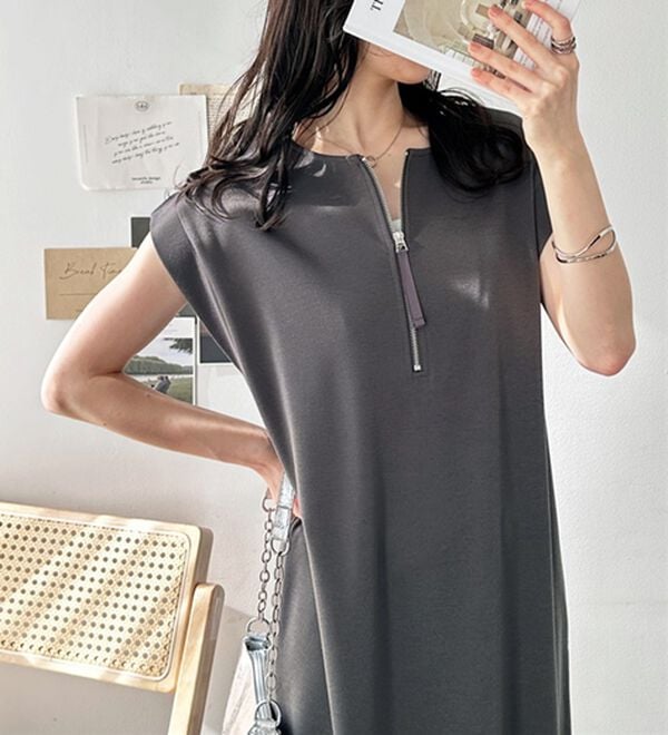 GeeRA（ジーラ）の「前後２ＷＡＹハーフジップＩラインワンピース（カットソーワンピース）」｜詳細画像