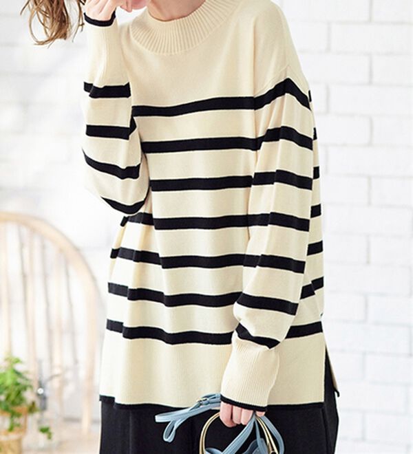 BELLUNA（ベルーナ）の「もちもち素材ハイネックニットプルオーバー（ニット・セーター）」｜オフ白／黒