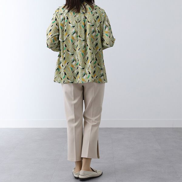 BELLUNA（ベルーナ）の「タック使いボウタイプリントブラウス（ブラウス）」｜詳細画像
