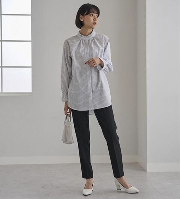 BELLUNA（ベルーナ）の「すっきり見えタックテーパードパンツ（フルレングスパンツ）」｜詳細画像