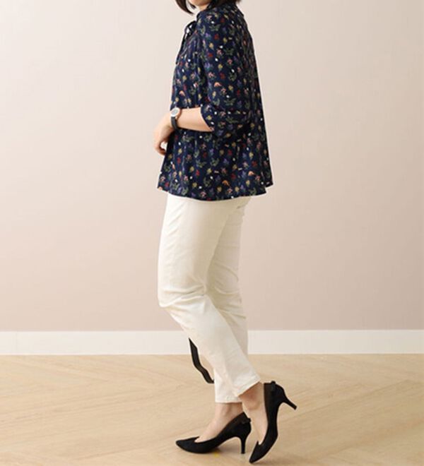 BELLUNA（ベルーナ）の「フリル衿プリントブラウス（ブラウス）」｜詳細画像