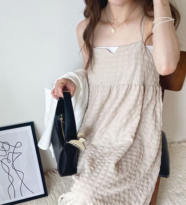 GeeRA（ジーラ）の「ぽこぽこエンボス素材キャミワンピース（その他ワンピース）」｜詳細画像