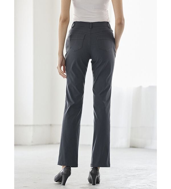 BELLUNA（ベルーナ）の「ウルトラ美脚ストレッチ多機能パンツ（フルレングスパンツ）」｜詳細画像