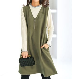 BELLUNA（ベルーナ）の「ボーダージャカード素材ジャンパースカート（ジャンパースカート）」｜オリーブ